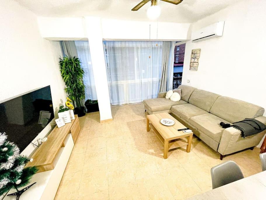 Apartamento Centro Playa Estacion De Tren Malaga Ngoại thất bức ảnh